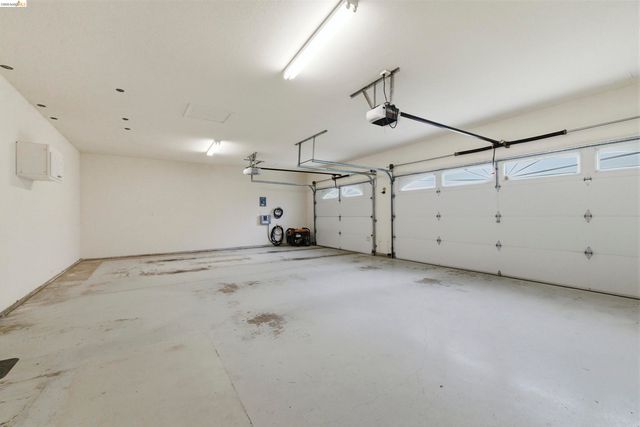 19035 Apple Valley Dr, Sonora, CA 95370