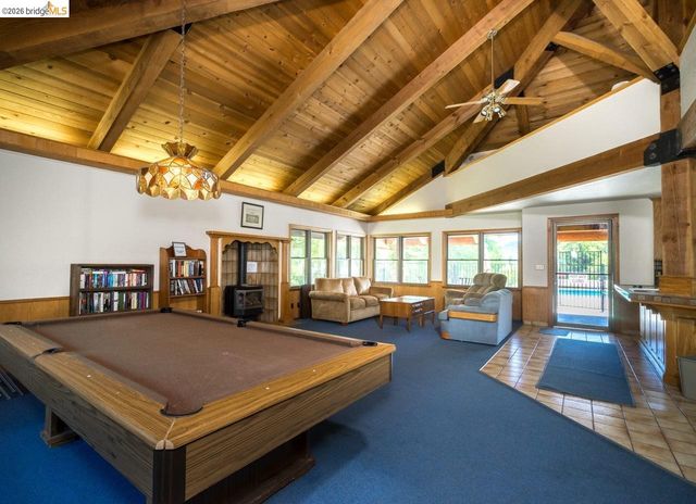 19035 Apple Valley Dr, Sonora, CA 95370