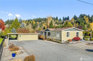 9821 Dechaux Road E, Edgewood, WA 98371
