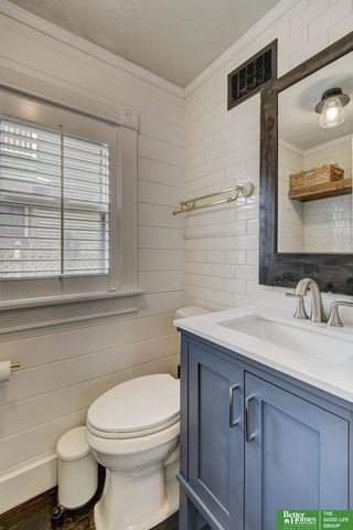 365 N 41st Avenue, Omaha, NE 68131