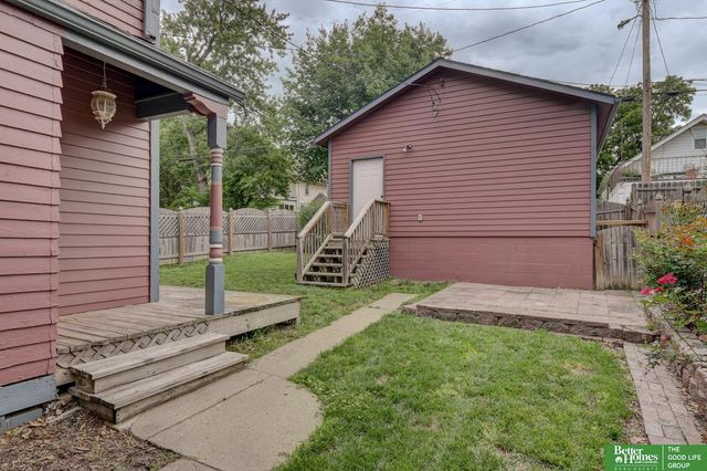 365 N 41st Avenue, Omaha, NE 68131