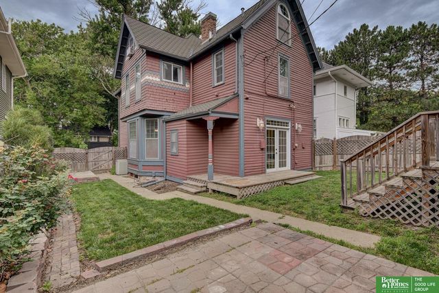 365 N 41st Avenue, Omaha, NE 68131