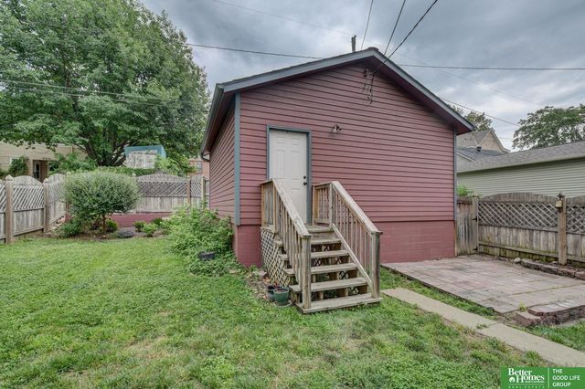 365 N 41st Avenue, Omaha, NE 68131