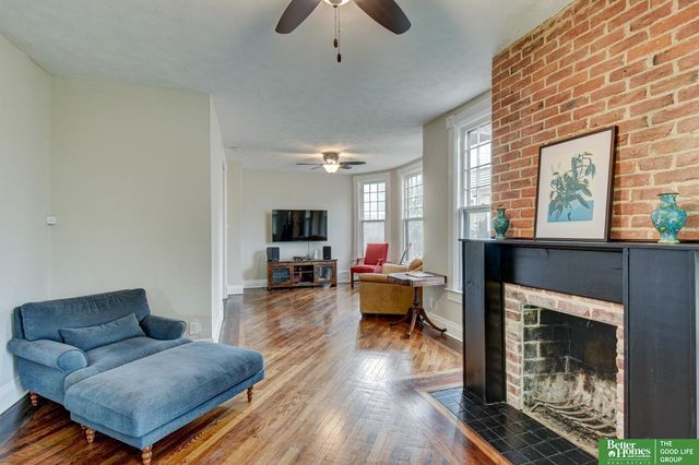 365 N 41st Avenue, Omaha, NE 68131