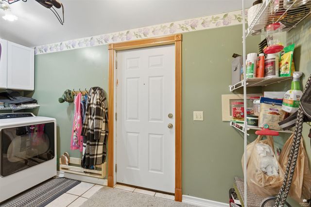 215 W 3rd Street, Junction City, KS 66441