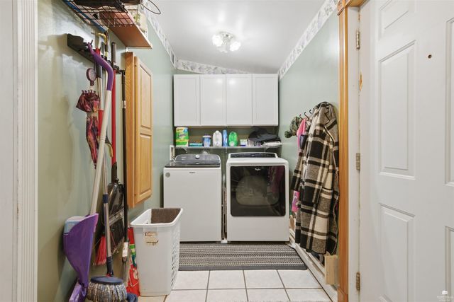 215 W 3rd Street, Junction City, KS 66441