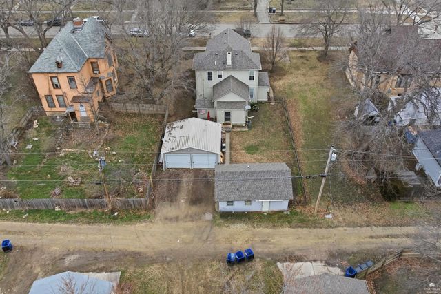 215 W 3rd Street, Junction City, KS 66441