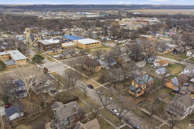 215 W 3rd Street, Junction City, KS 66441