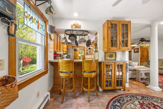 12 Madison Dr, Sandwich, MA 02537