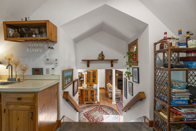 12 Madison Dr, Sandwich, MA 02537