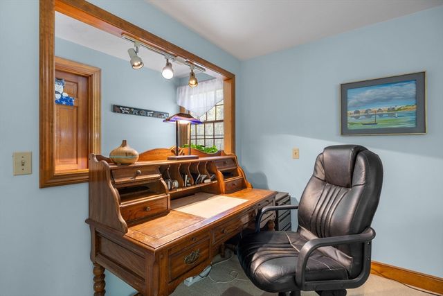 12 Madison Dr, Sandwich, MA 02537