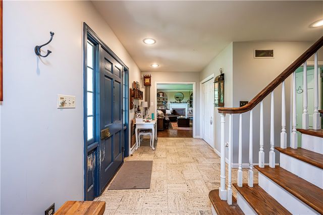 17 Sycamore St, City Of Greensburg, PA 15601