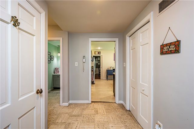 17 Sycamore St, City Of Greensburg, PA 15601