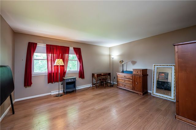 17 Sycamore St, City Of Greensburg, PA 15601