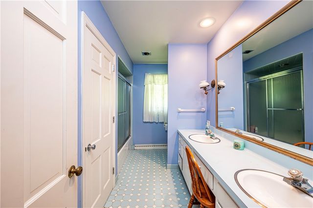 17 Sycamore St, City Of Greensburg, PA 15601