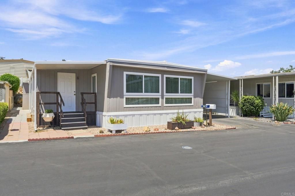 28890 Lilac Road Spc 172, Valley Center, CA 92082 — exterior