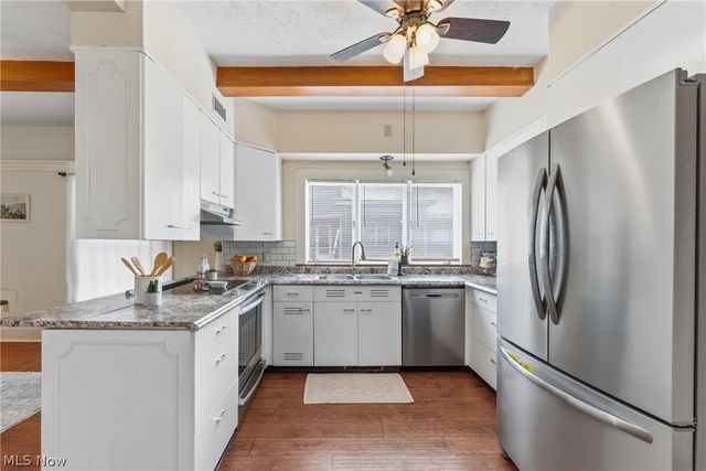 198 E Main Street, Apple Creek, OH 44606