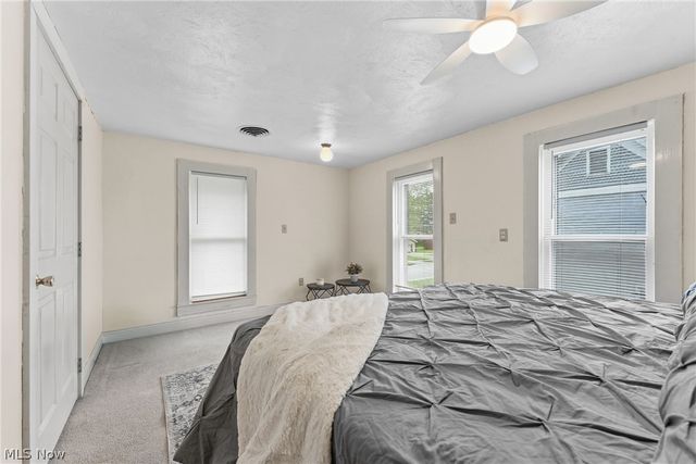 198 E Main Street, Apple Creek, OH 44606