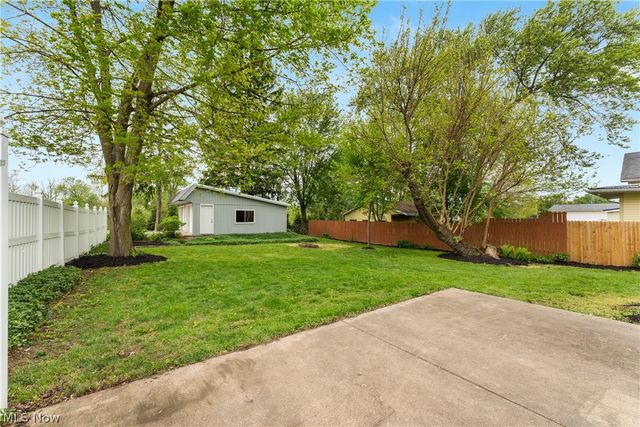 198 E Main Street, Apple Creek, OH 44606