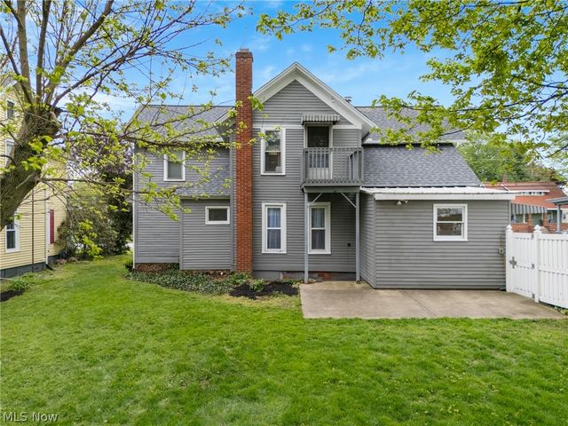198 E Main Street, Apple Creek, OH 44606