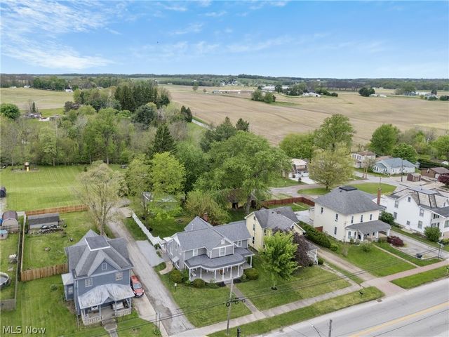 198 E Main Street, Apple Creek, OH 44606