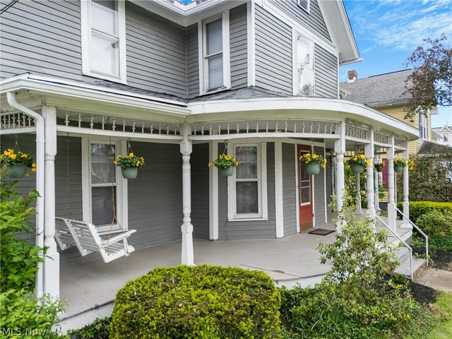 198 E Main Street, Apple Creek, OH 44606