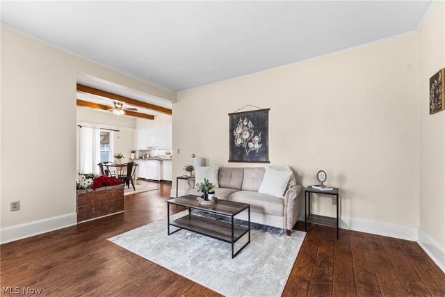 198 E Main Street, Apple Creek, OH 44606