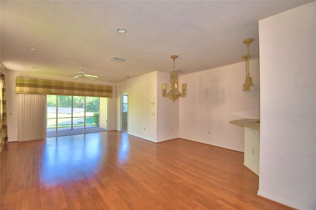 1307 INNSBRUCK CT, Winter Haven, FL 33884