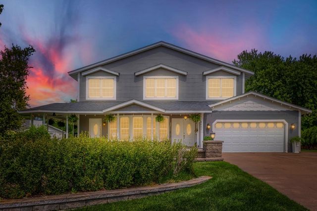 8664 Xenium Lane N, Maple Grove, MN 55369