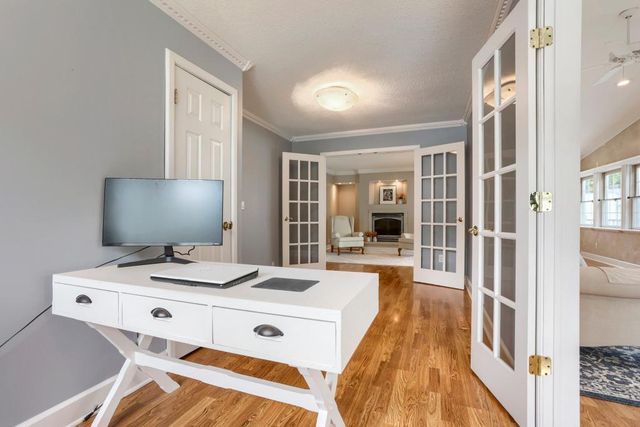 8664 Xenium Lane N, Maple Grove, MN 55369