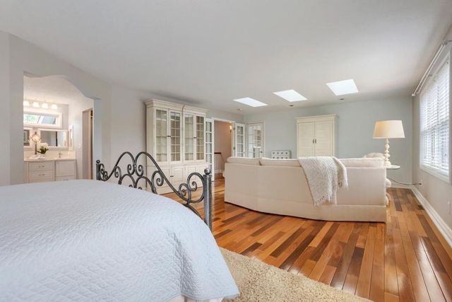 8664 Xenium Lane N, Maple Grove, MN 55369