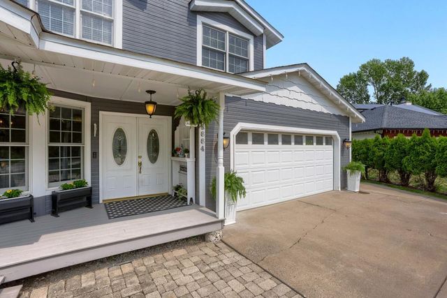 8664 Xenium Lane N, Maple Grove, MN 55369