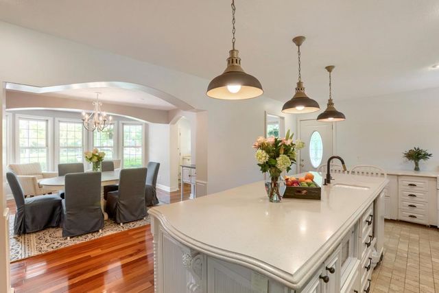 8664 Xenium Lane N, Maple Grove, MN 55369