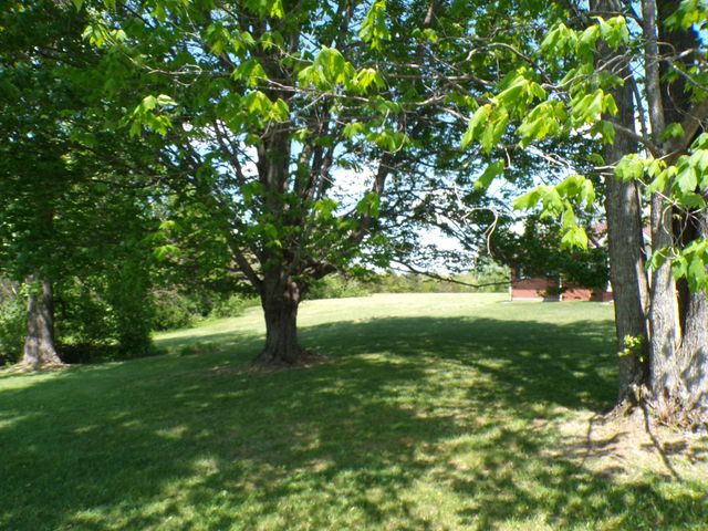 250 Holladay Lane, Waco, KY 40385