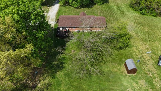 250 Holladay Lane, Waco, KY 40385