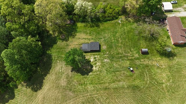 250 Holladay Lane, Waco, KY 40385
