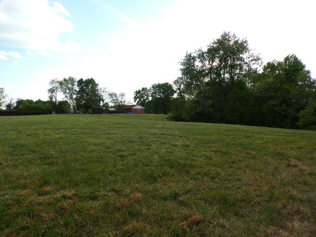 250 Holladay Lane, Waco, KY 40385