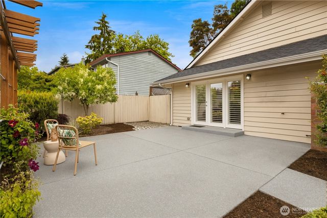 14518 112th Avenue NE, Kirkland, WA 98034