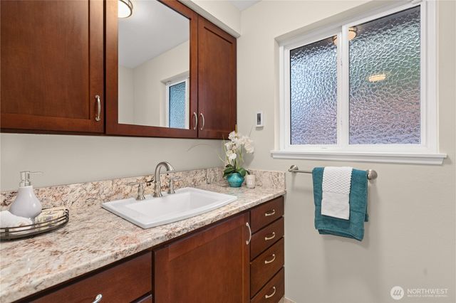 14518 112th Avenue NE, Kirkland, WA 98034