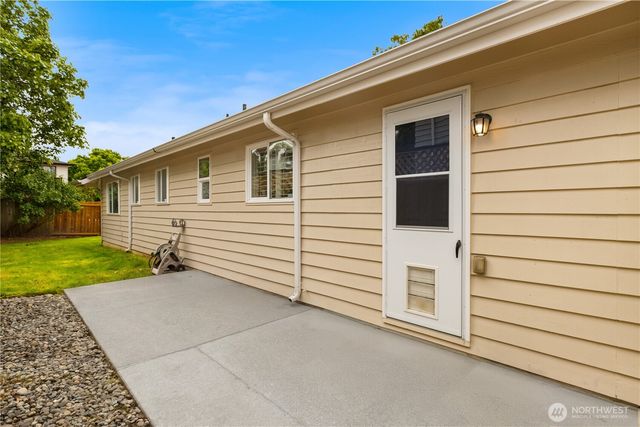 14518 112th Avenue NE, Kirkland, WA 98034