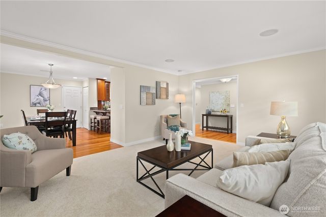 14518 112th Avenue NE, Kirkland, WA 98034
