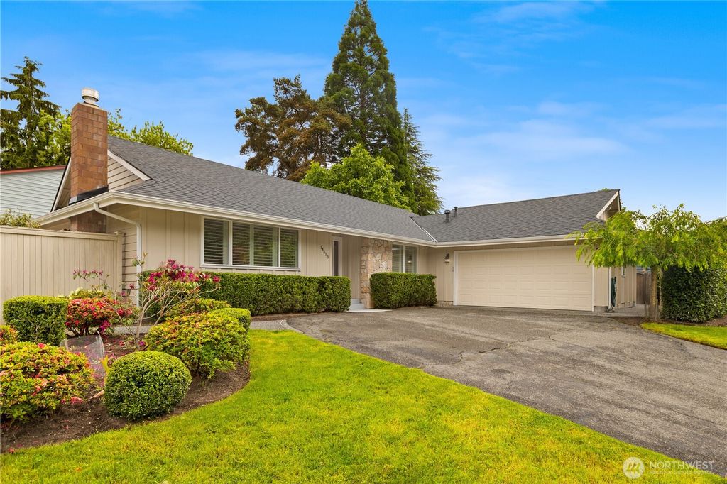 14518 112th Avenue NE, Kirkland, WA 98034