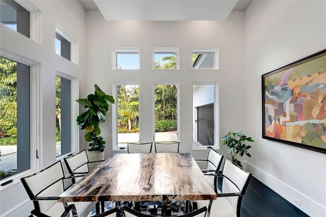 790 Lake Drive, Vero Beach, FL 32963