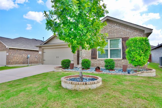 465 Pollyann Trail, Fort Worth, TX 76052