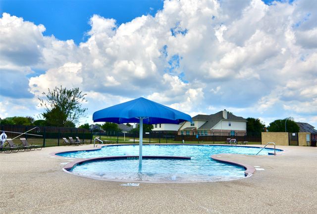 465 Pollyann Trail, Fort Worth, TX 76052