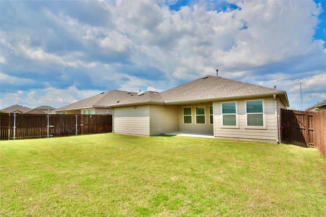 465 Pollyann Trail, Fort Worth, TX 76052