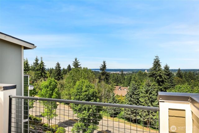 3128 Banks Lane SW, Olympia, WA 98512