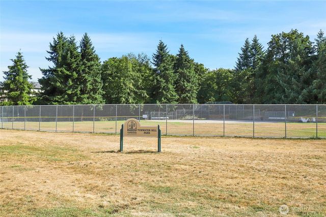 3128 Banks Lane SW, Olympia, WA 98512