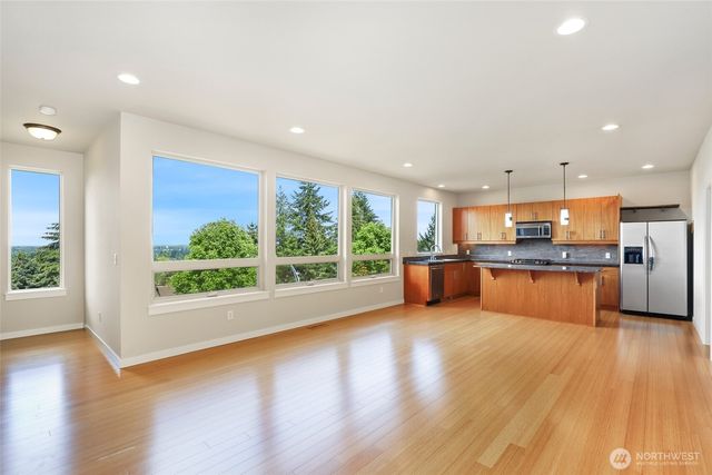 3128 Banks Lane SW, Olympia, WA 98512