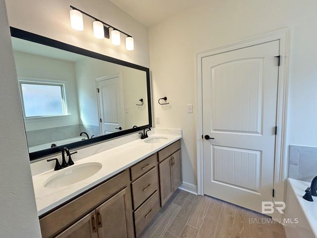 969 Ashville Circle, Foley, AL 36535